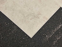 18 m2 pvc click tegel met geintegreerde xps onderlaag - 730 x 399 x 5,7 mm - afbeelding 2 van  3