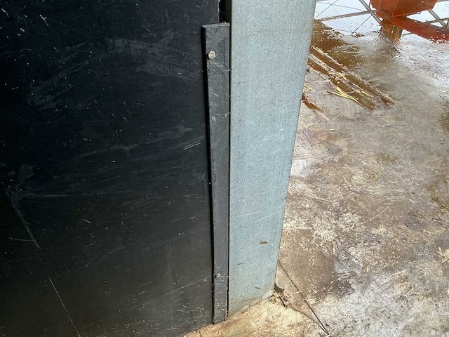 18 stuks kalverboxen – compleet systeem – met rvs en kunststof onderdelen - afbeelding 5 van  7