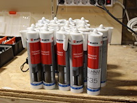 18 tubes kit voornamelijk fixit pwer + high tack. - afbeelding 1 van  2