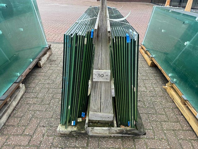180st glaspanelen 10mm gehard veiligheidsglas - afbeelding 4 van  17