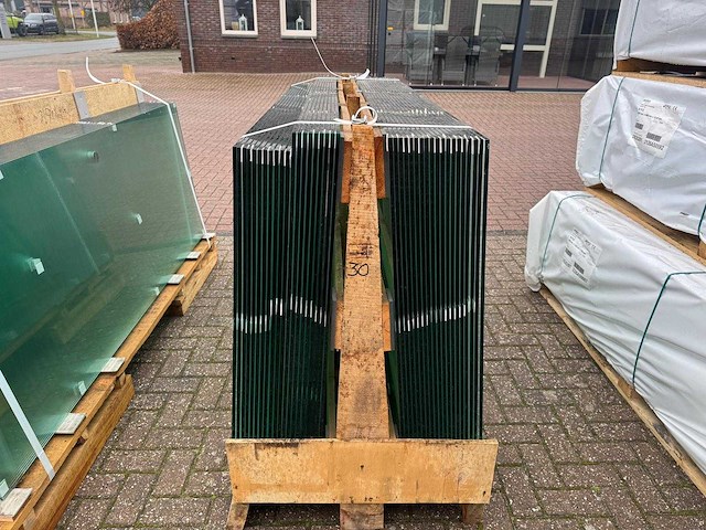 180st glaspanelen 10mm gehard veiligheidsglas - afbeelding 7 van  17