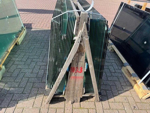 180st glaspanelen 10mm gehard veiligheidsglas - afbeelding 6 van  17