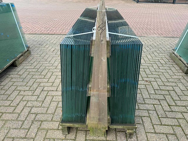 180st glaspanelen 10mm gehard veiligheidsglas - afbeelding 4 van  17