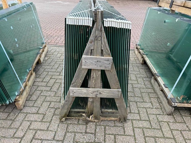 180st glaspanelen 10mm gehard veiligheidsglas - afbeelding 4 van  17