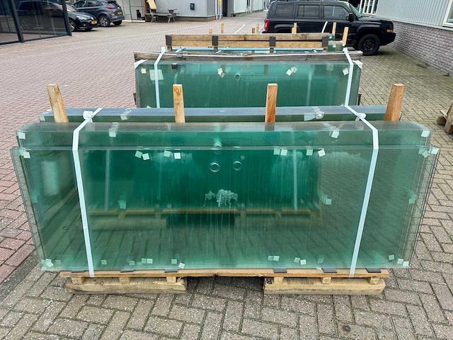 180st glaspanelen 10mm gehard veiligheidsglas - afbeelding 13 van  17