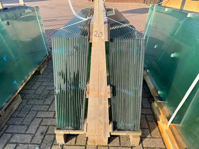 180st glaspanelen 10mm gehard veiligheidsglas - afbeelding 6 van  15