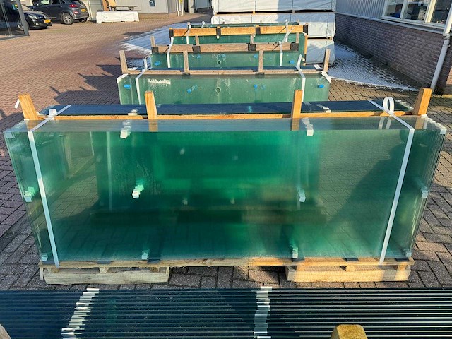 180st glaspanelen 10mm gehard veiligheidsglas - afbeelding 12 van  15