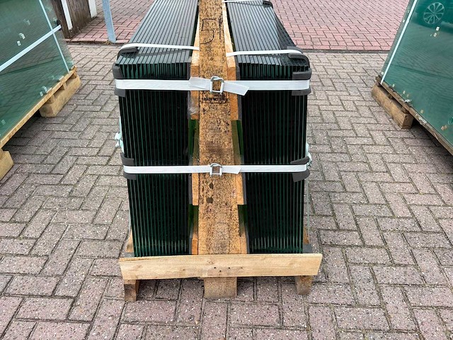 180st glaspanelen 10mm gehard veiligheidsglas - afbeelding 3 van  18