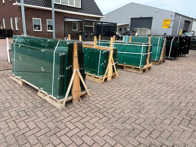 180st glaspanelen 10mm gehard veiligheidsglas - afbeelding 12 van  18