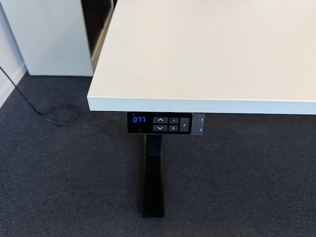 180x80cm - elektrisch zit-sta bureau - afbeelding 2 van  4