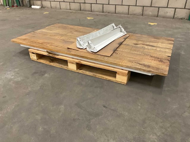 180x90cm eetkamertafel - afbeelding 1 van  4