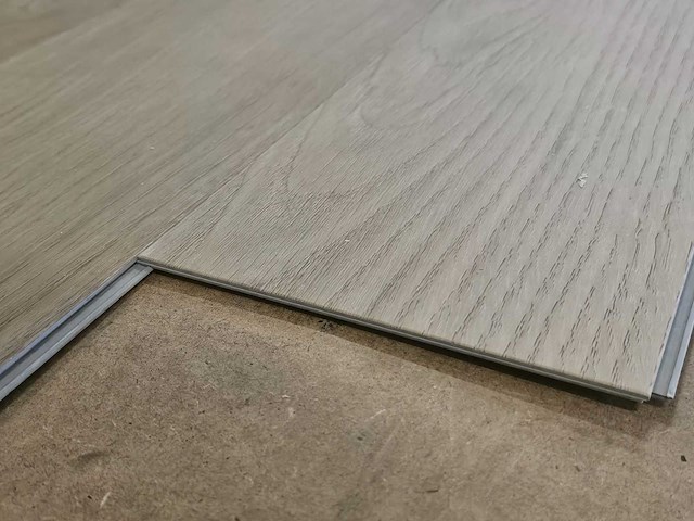185 m2 pvc spc click plank - 520 x 150 x 4 mm - afbeelding 2 van  3