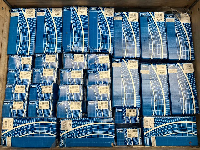 186 kg net automotive bearings from skf - afbeelding 2 van  3