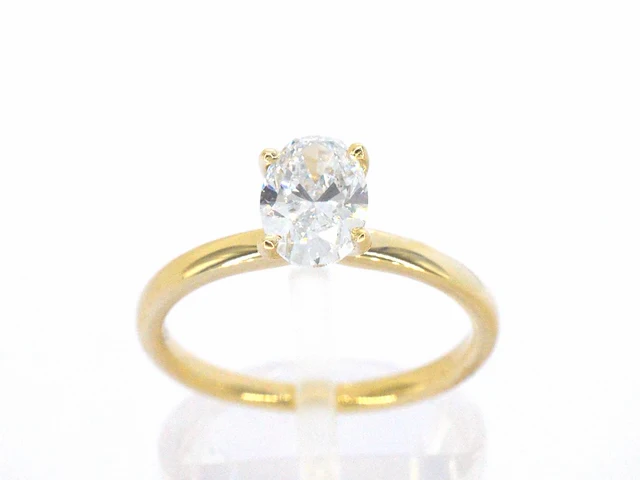 18k geelgouden solitair, ovaal moissaniet 1.00 ct - afbeelding 1 van  10