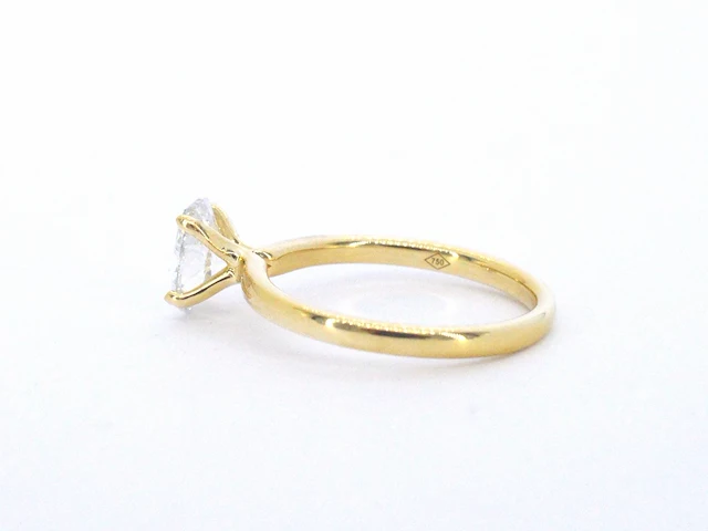 18k geelgouden solitair, ovaal moissaniet 1.00 ct - afbeelding 5 van  10
