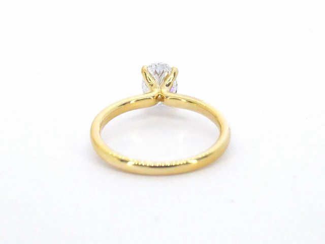 18k geelgouden solitair, ovaal moissaniet 1.00 ct - afbeelding 8 van  10