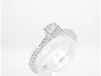 18k witgouden entourage ring, diamanten 0.80 ct - afbeelding 3 van  6