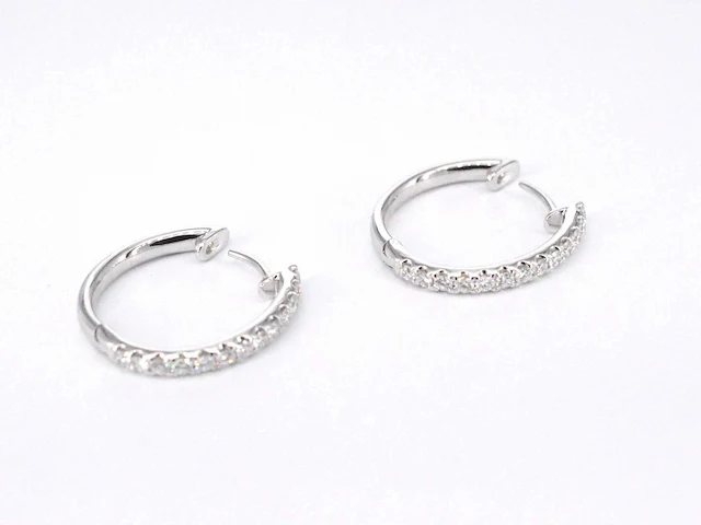 18k witgouden oorhangers, 26 diamanten 0.60 ct - afbeelding 1 van  9