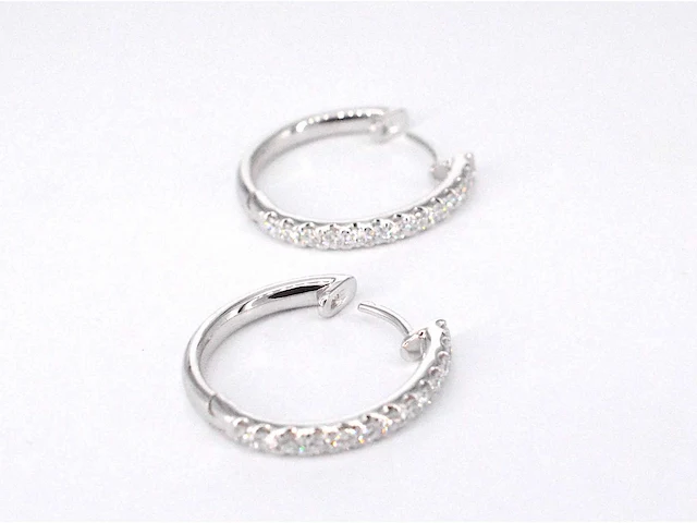 18k witgouden oorhangers, 26 diamanten 0.60 ct - afbeelding 3 van  9