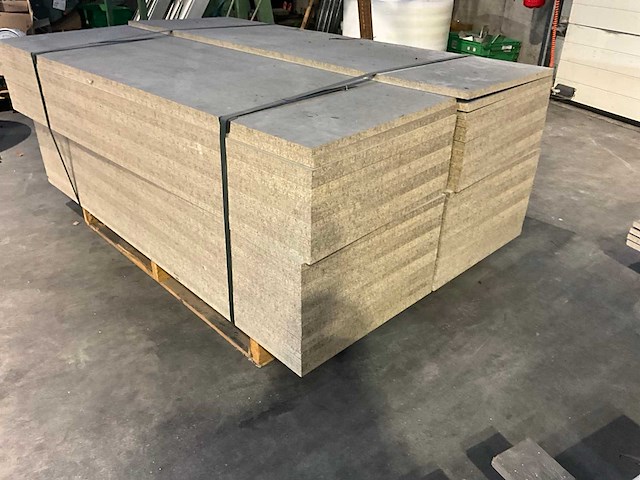 18mm cementvezelplaten 66m2 - afbeelding 3 van  6