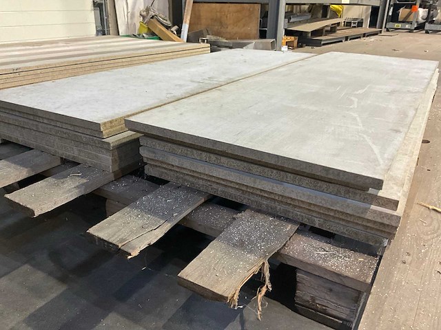 18mm cementvezelplaten 66m2 - afbeelding 4 van  6