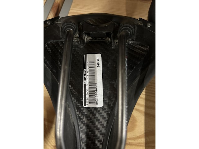 18x fietsonderdelen en accessoires w.o. racefietszadels w.o. prologo, fizik - afbeelding 2 van  10