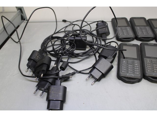 18x nokia 800 touch robuuste bouw gsm - afbeelding 3 van  11