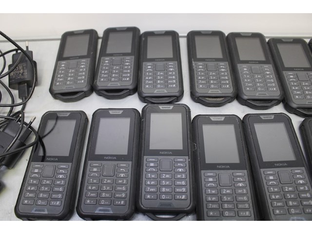18x nokia 800 touch robuuste bouw gsm - afbeelding 10 van  11