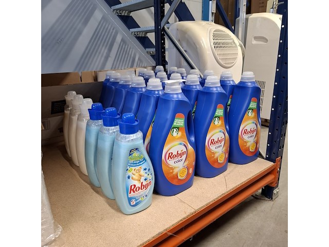 18x wasmiddel color 3 ltr en 6x wasverzachter 0,75 ltr robijn - afbeelding 1 van  6