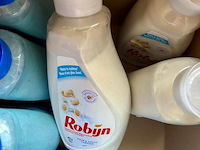 18x wasmiddel color 3 ltr en 6x wasverzachter 0,75 ltr robijn - afbeelding 4 van  6