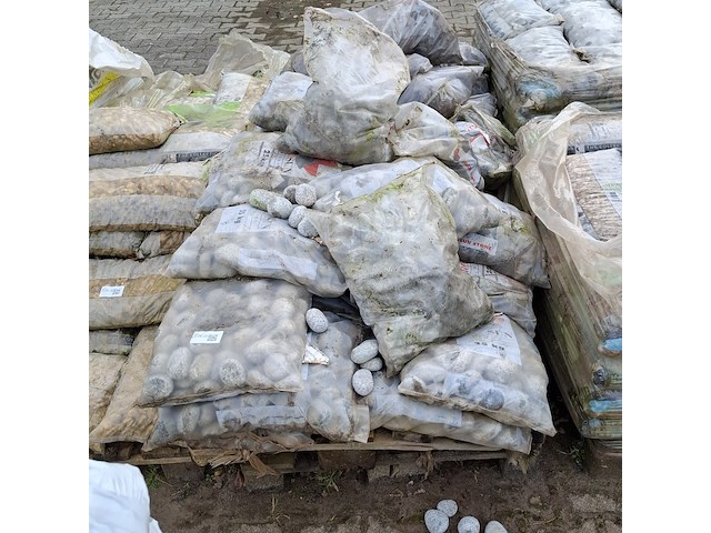 18x zak sierkeien a 25 kg redsun - afbeelding 5 van  5