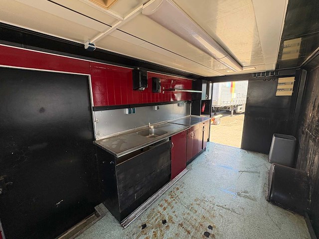 19 beaten 3500ce foodtrucks - afbeelding 3 van  14