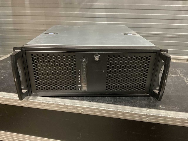 19” computersysteem - afbeelding 1 van  3