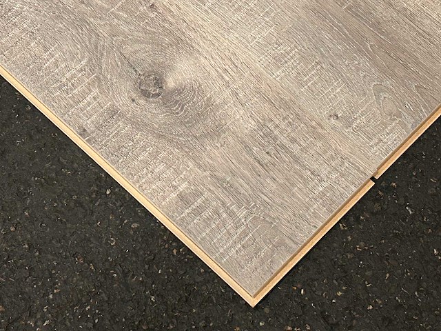 19 m2 laminaat plank - 1261 x 192 x 7 mm - afbeelding 2 van  3
