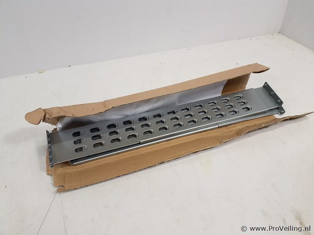 19" rackmound 0m-756h kit 65-230 lb ups - afbeelding 1 van  2