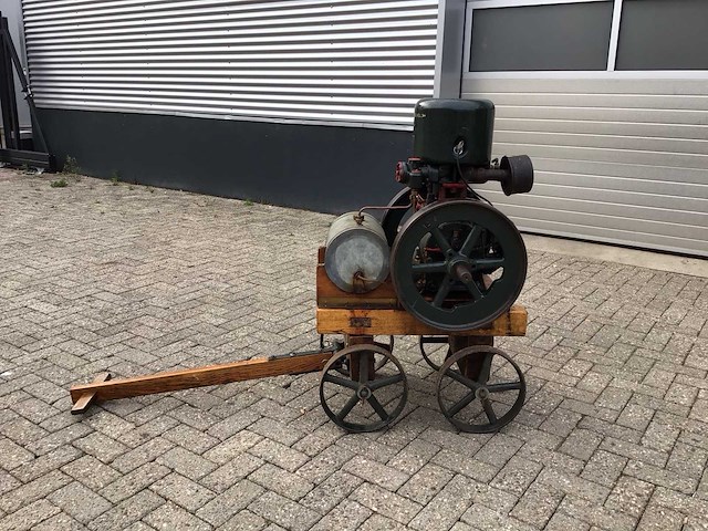 1925 lister a benzinemotor - afbeelding 4 van  10