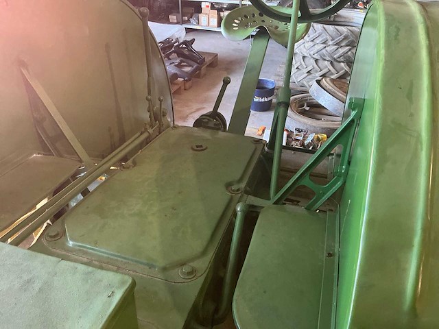 1928 john deere d oldtimer tractor - afbeelding 2 van  16