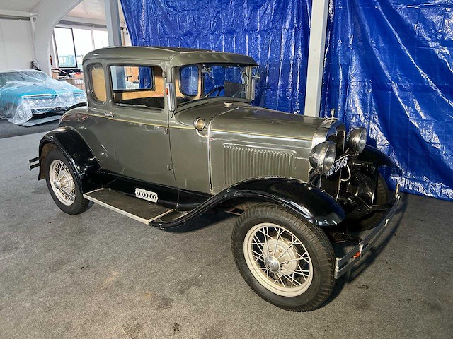 1930 ford a coupe a oldtimer - afbeelding 3 van  17