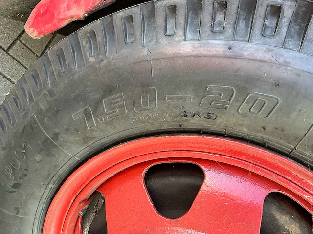 1937 volvo lv 84 t historische brandweerwagen västerfärnebo brandkår - afbeelding 14 van  61