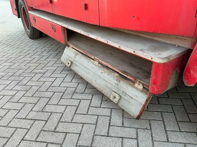 1937 volvo lv 84 t historische brandweerwagen västerfärnebo brandkår - afbeelding 16 van  61