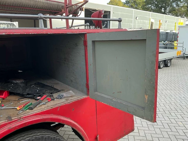 1937 volvo lv 84 t historische brandweerwagen västerfärnebo brandkår - afbeelding 25 van  61