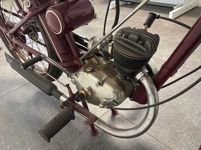 1938 d.k.w. rt 100 motorfiets - afbeelding 18 van  18