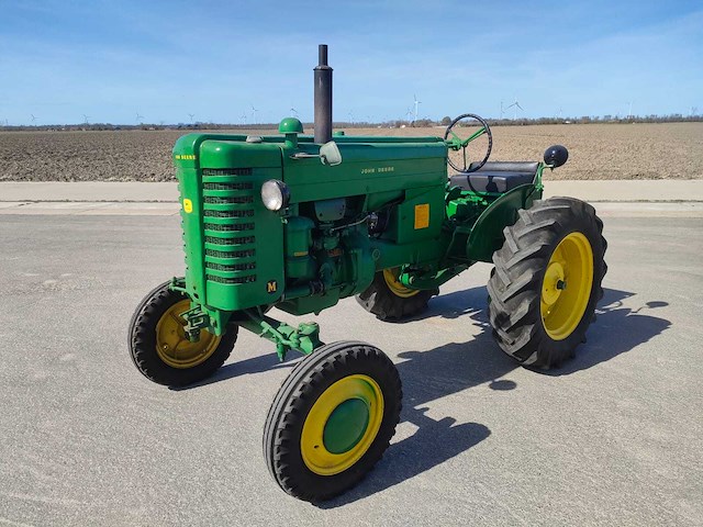 1943 john deere m oldtimer tractor - afbeelding 1 van  16