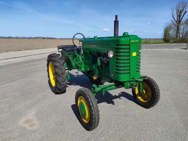 1943 john deere m oldtimer tractor - afbeelding 10 van  16