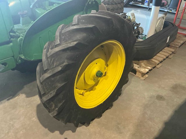 1943 john deere m oldtimer tractor - afbeelding 6 van  11
