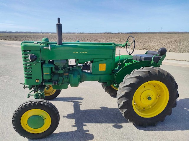 1943 john deere m oldtimer tractor - afbeelding 2 van  11