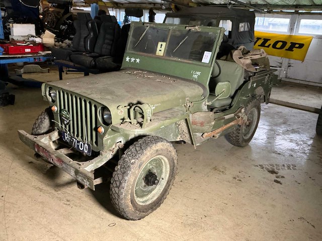 1944 willys jeep legervoertuig - afbeelding 1 van  18