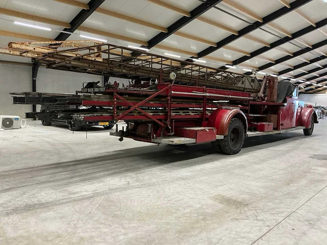 1946 alf brandweerwagen american lafrance (12 cilinder) - afbeelding 48 van  50