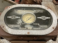 1946 alf brandweerwagen american lafrance (12 cilinder) - afbeelding 4 van  40