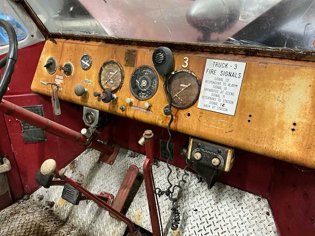 1946 alf brandweerwagen american lafrance (12 cilinder) - afbeelding 10 van  40